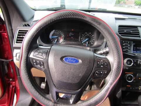 2017 Ford Explorer