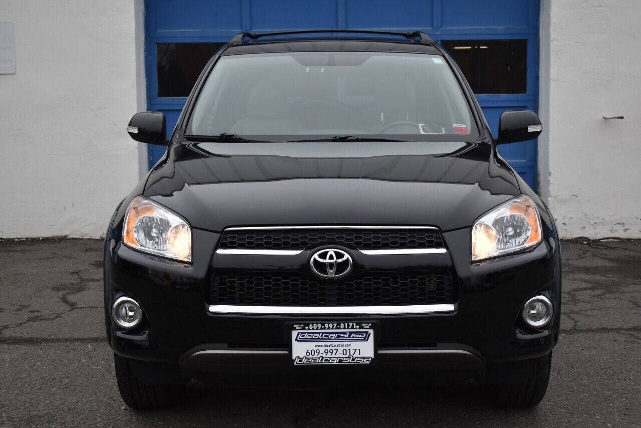 Toyota rav 4 2011