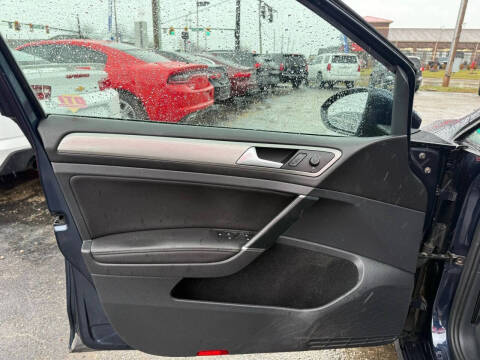 2017 Volkswagen Golf TSI Wolfsburg Edition