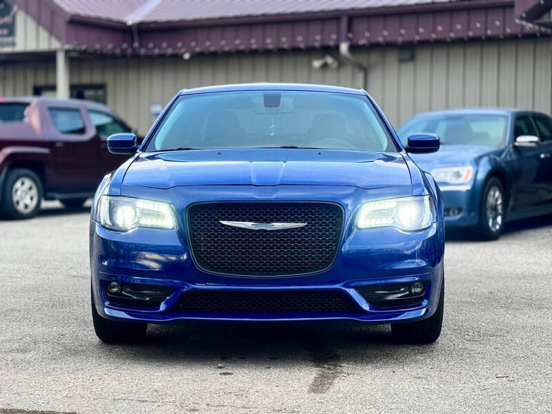 2018 Chrysler 300 Touring