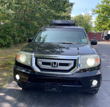 2011 Honda Pilot for sale at Route 10 Motors LLC in Plainville CT