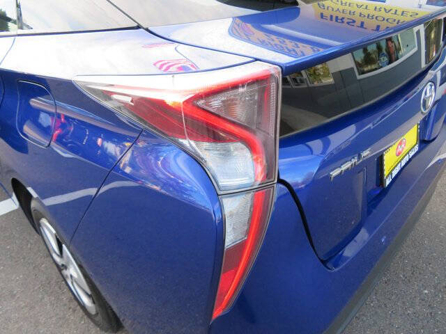 2018 Toyota Prius Three