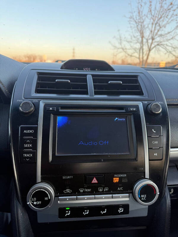 2014 Toyota Camry SE