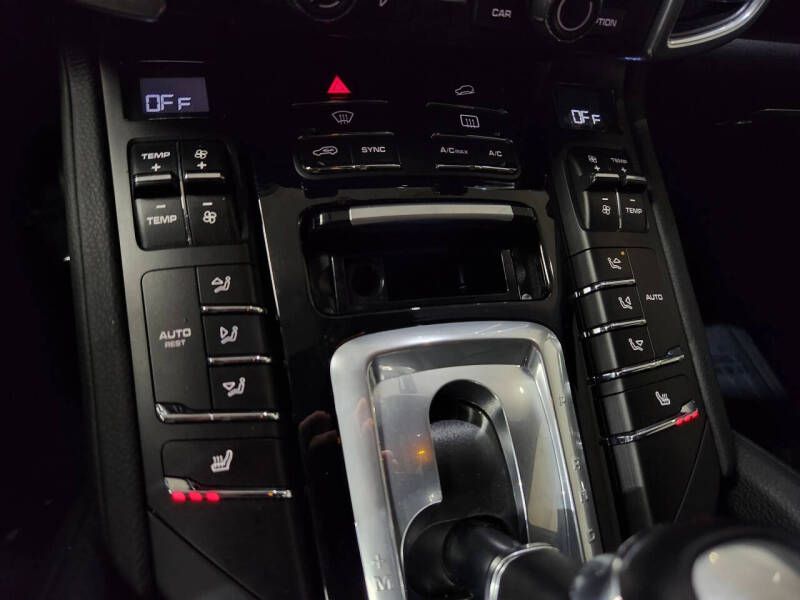 2014 Porsche Cayenne