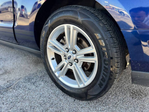 2012 Ford Mustang V6