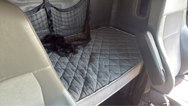 2019 Freightliner Cascadia
