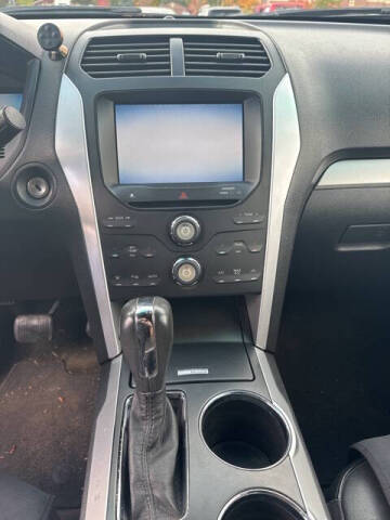 2011 Ford Explorer XLT