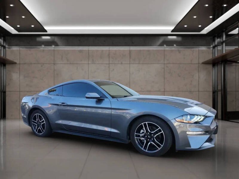 2022 Ford Mustang EcoBoost Premium
