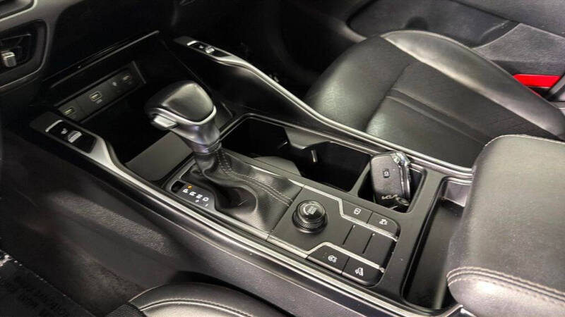 2023 Kia Sorento S