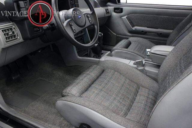 1987 Ford Mustang GT