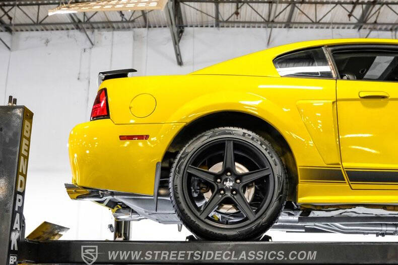2003 Ford Mustang Mach 1 Premium