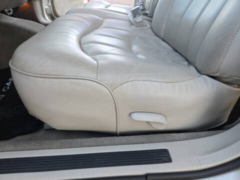 1997 Lincoln Town Car Executive