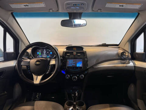 2016 Chevrolet Spark EV 2LT