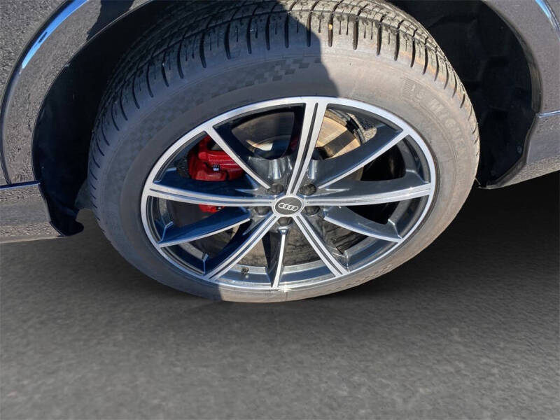 2021 Audi Q7 quattro Premium Plus 55 TFSI