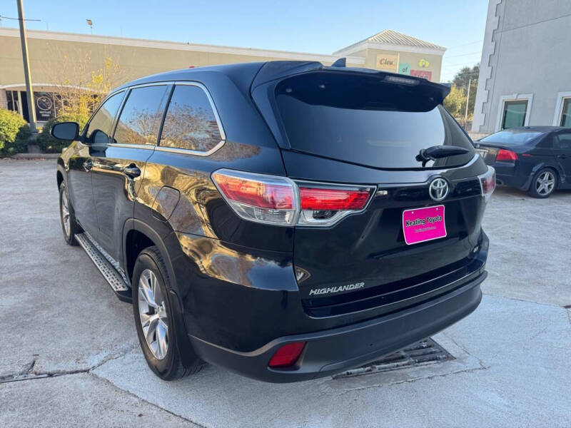 2014 Toyota Highlander LE