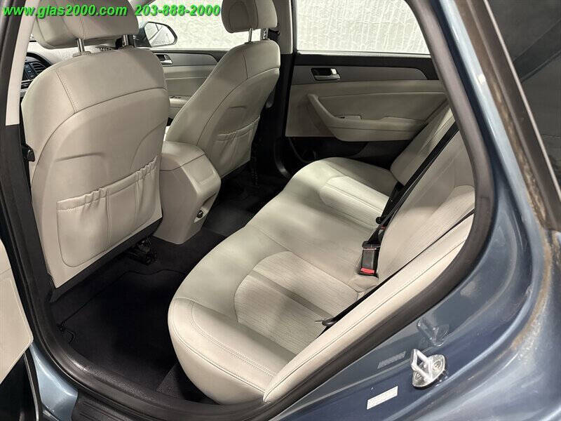 2016 Hyundai Sonata Hybrid SE