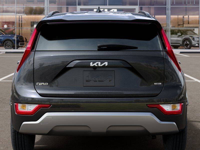 2026 Kia Niro SX