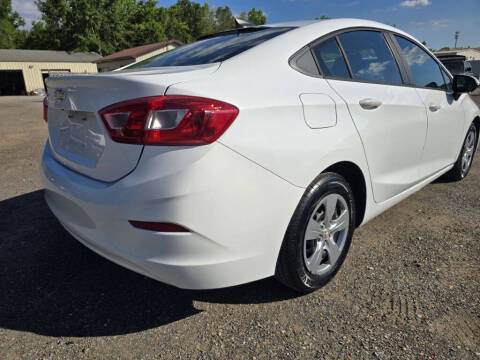 2017 Chevrolet Cruze LS Manual