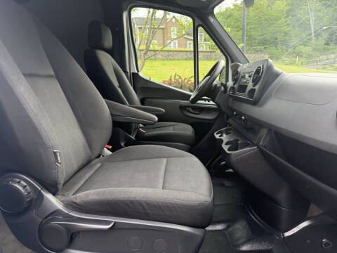 2020 Freightliner Sprinter 2500