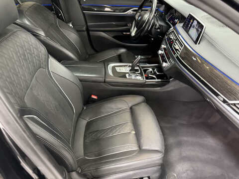 2018 BMW 7 Series 750i