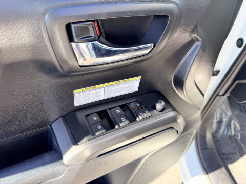 2020 Toyota Tacoma TRD Off-Road