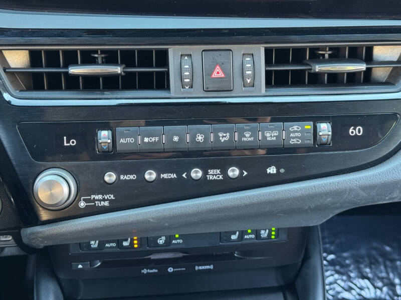 2022 Lexus ES 350