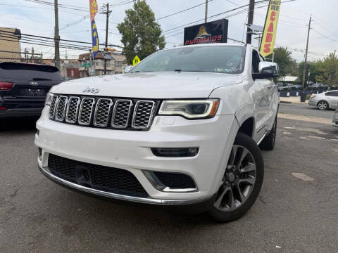 2017 Jeep Grand Cherokee Summit