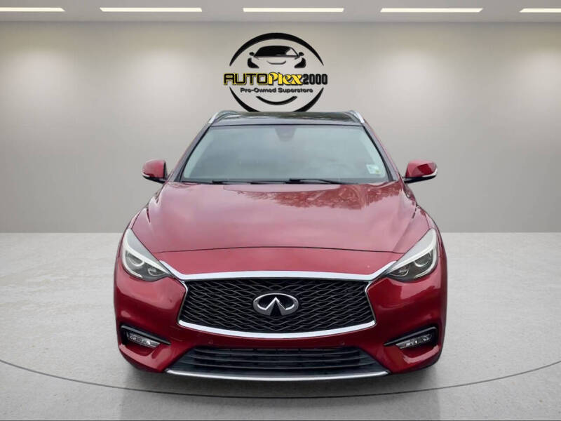 2018 Infiniti QX30 Premium