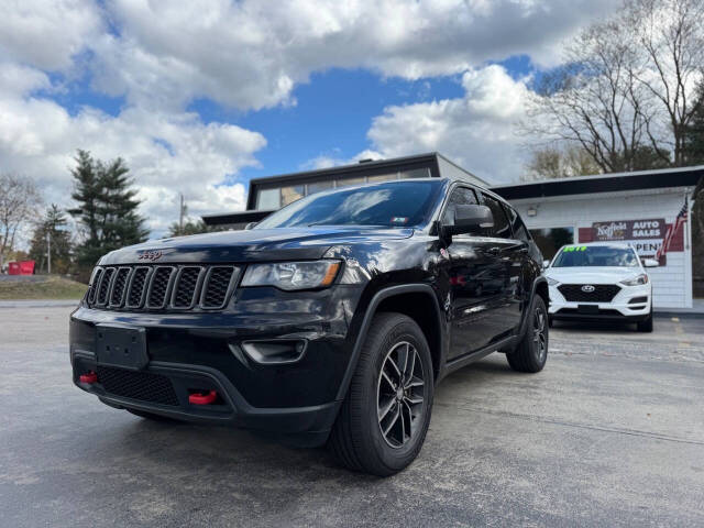 2017 Jeep Grand Cherokee for sale at Nutfield Petroleum in Londonderry, NH