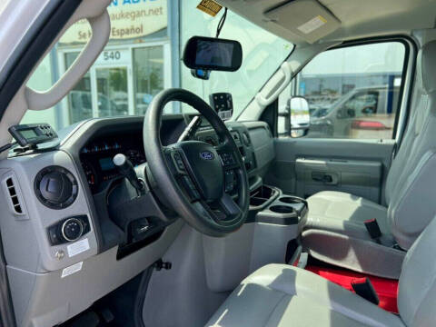 2023 Ford E-Series