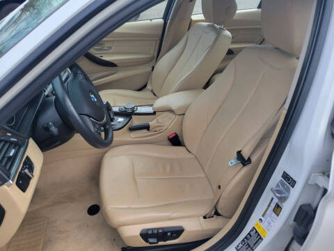 2015 BMW 3 Series 328i xDrive