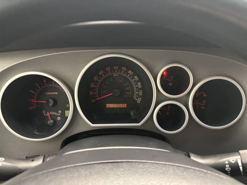 2011 Toyota Tundra Grade