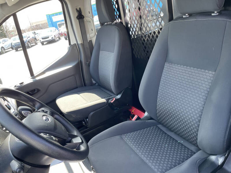 2023 Ford Transit 250