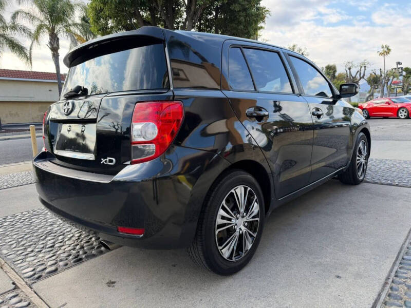 2014 Scion xD