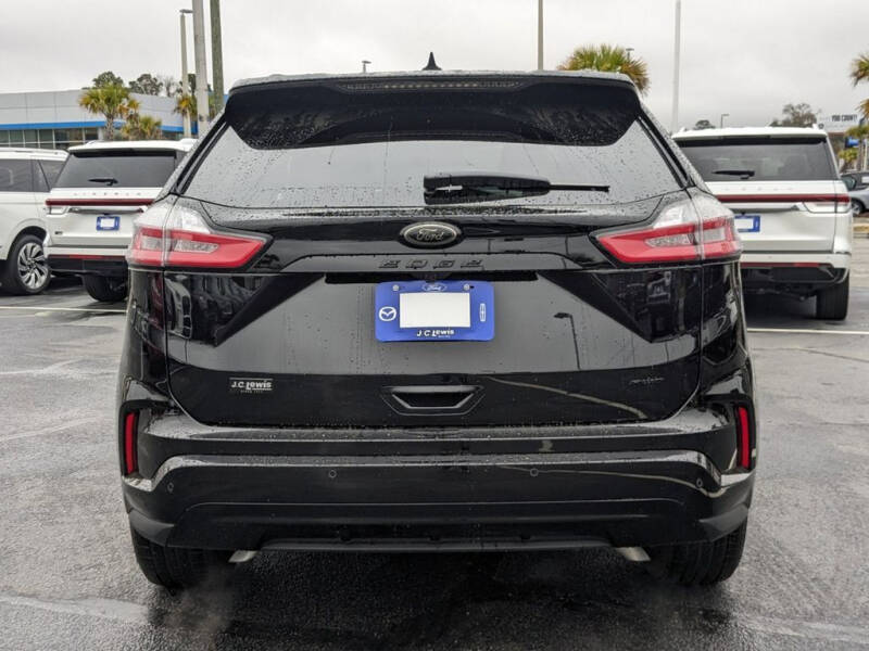 2024 Ford Edge SE