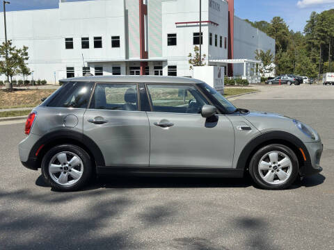2021 MINI Hardtop 4 Door Cooper