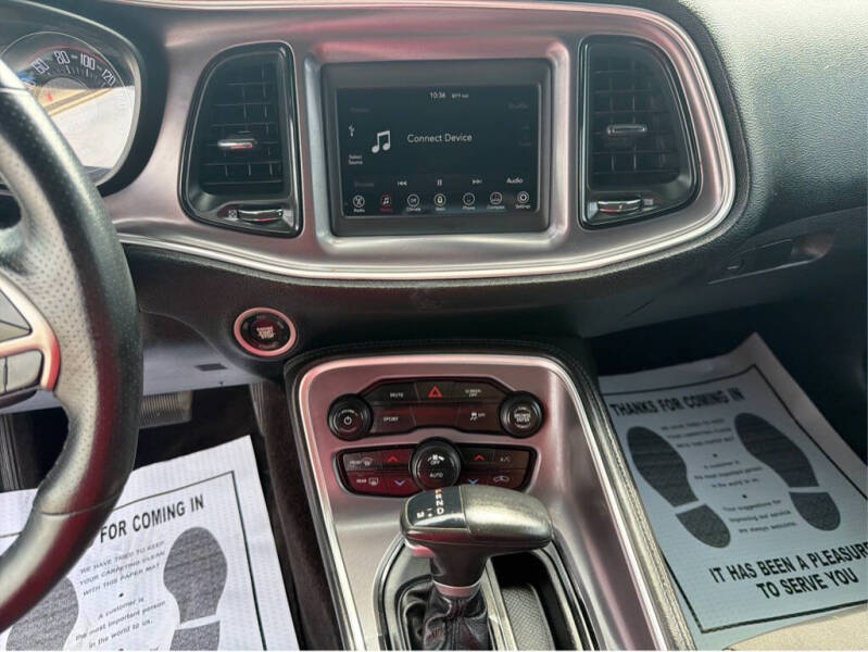 2019 Dodge Challenger SXT