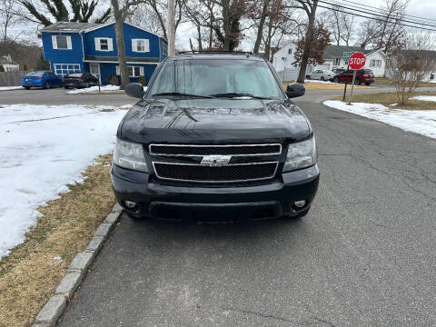 2011 Chevrolet Suburban LT