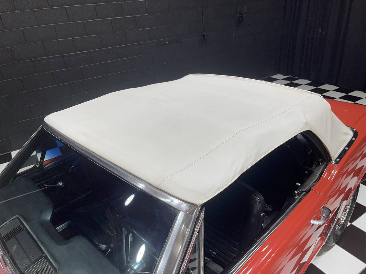 1965 Ford Mustang 51