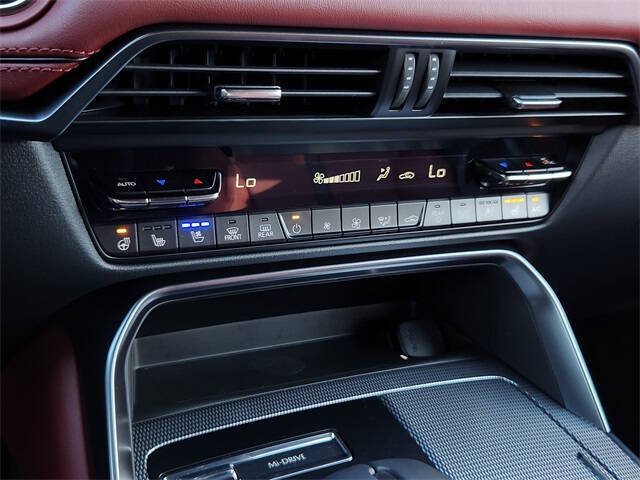 2025 Mazda CX-70 Plug-in Hybrid Premium Plus