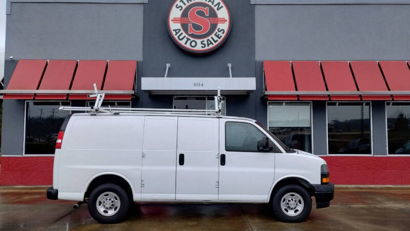 2021 Chevrolet Express Cargo Work Van's photo