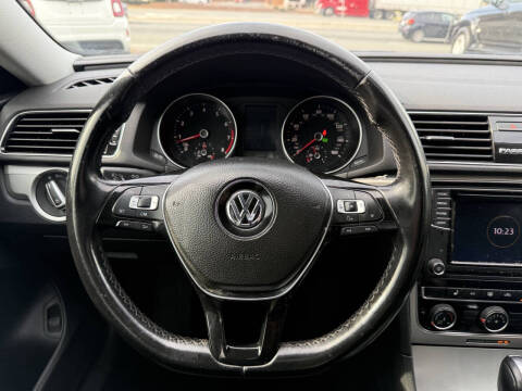 2019 Volkswagen Passat Wolfsburg