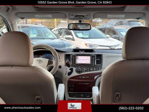 2011 Toyota Sienna Limited 7-Passenger