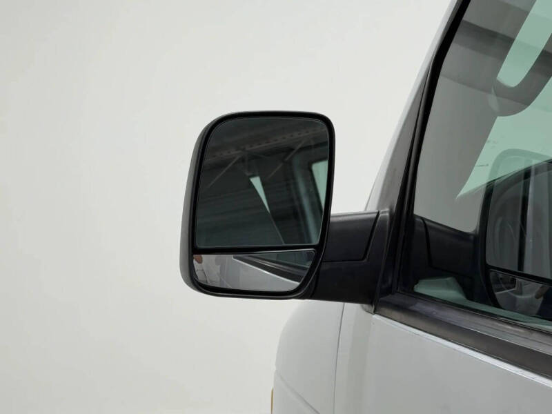 2003 Ford E-Series E-350 SD XL