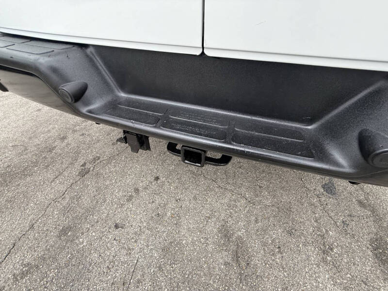 2021 Chevrolet Express 2500