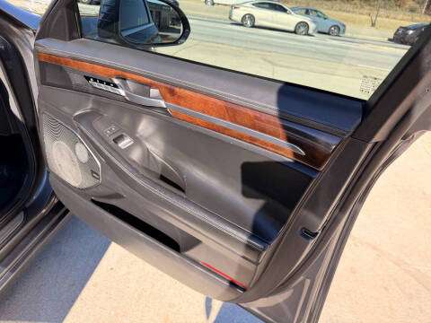 2017 Genesis G90 3.3T Premium