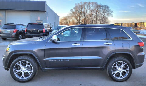 2019 Jeep Grand Cherokee for sale at You Win Auto in Burnsville MN