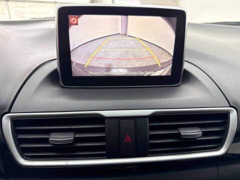 2016 Mazda MAZDA3 i Touring