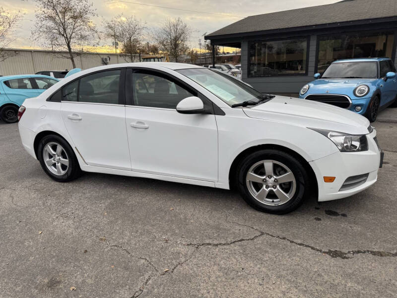 2013 Chevrolet Cruze 1LT Auto