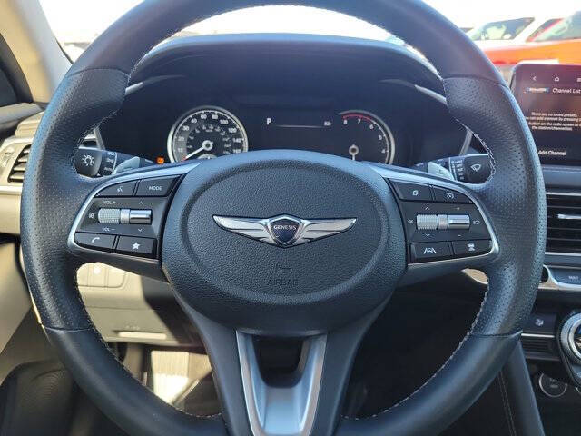 2023 Genesis G70